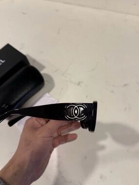 CHANEL Swarovski Crystal Camellia CC Sunglasses Black AUTHENTIC LIKE NEW WORN 2x Chanel Black Frame Camellia Flower Crystal CC Logo  main image 2